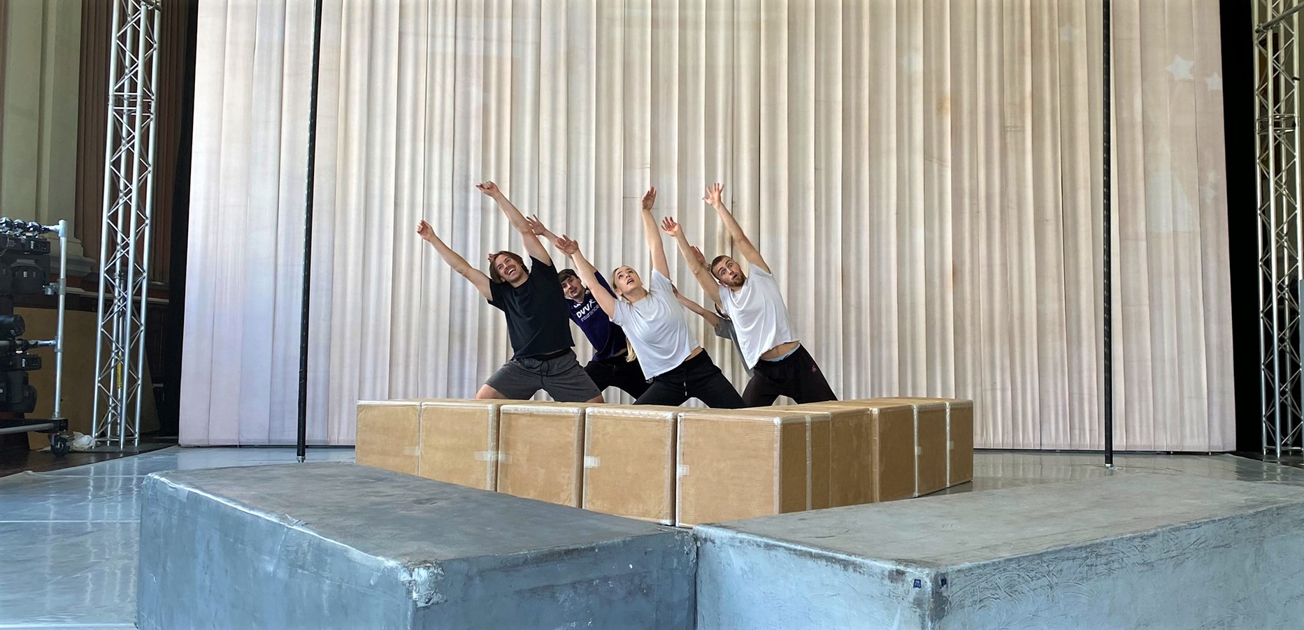 Learn the Starchitects Lava Dance! Motionhouse